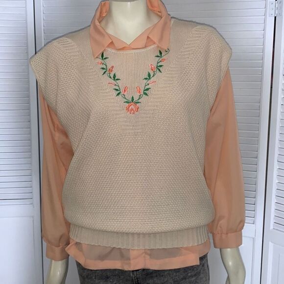 Vintage Pastel Embroidered Pullover Knit Sleeveless Sweater - Picture 2 of 15